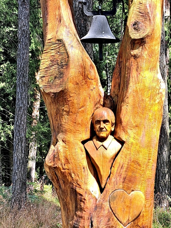 26_DŘEVĚNÁ ZVONIČKA